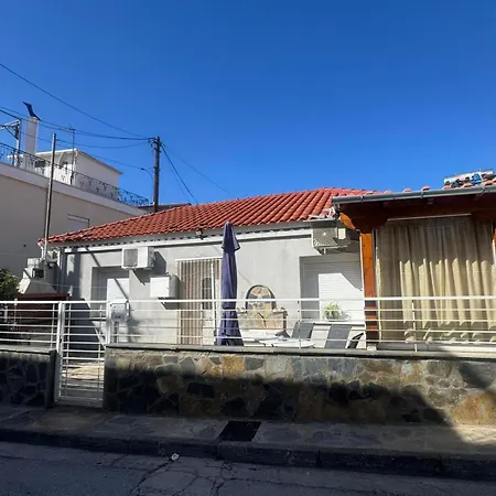 Dom wakacyjny Elias Wolos